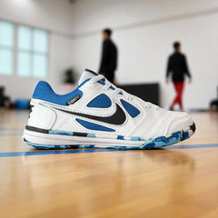 ZAPATILLA FUTSAL GATO BLANCA CHISPIADA